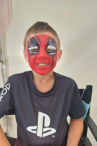 deadpool-facepaint deadpool-facepaint